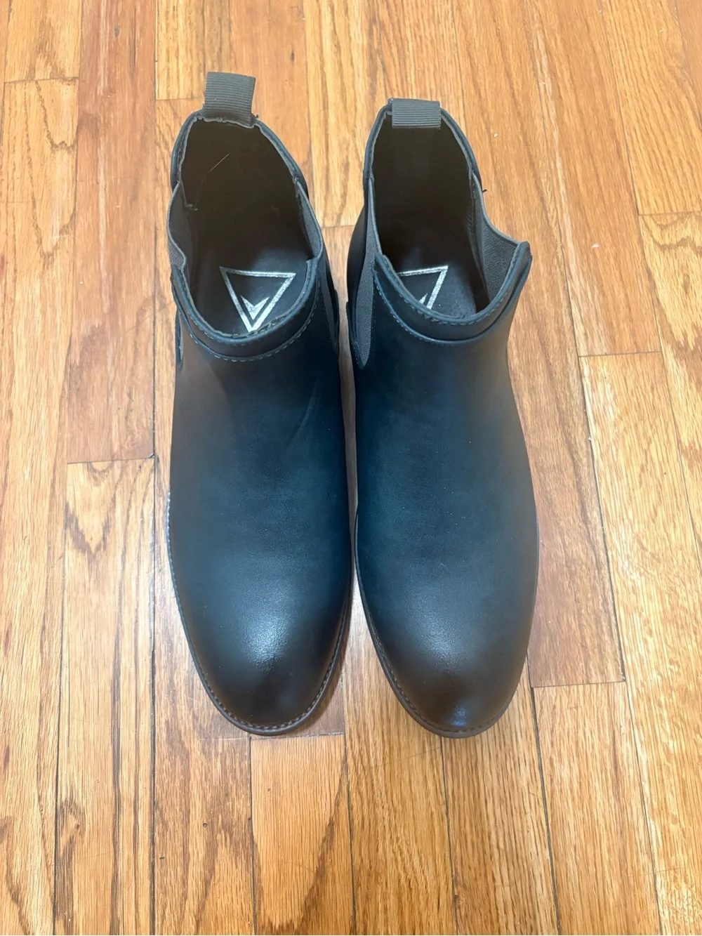 Men's Black Chelsea Ankle Boots - Sleek Slip-On Style